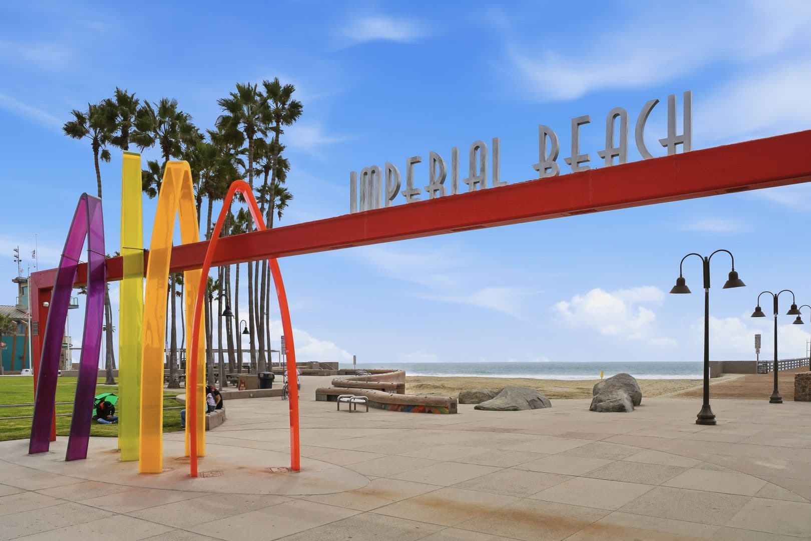 Imperial Beach Apartment: 107-113 Daisy Ave