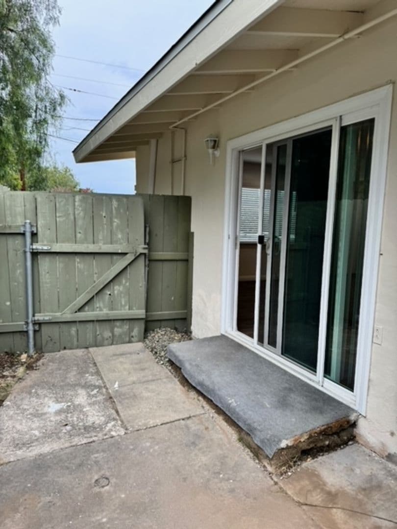 Spring Valley Apartment: 3955 Helix Lane