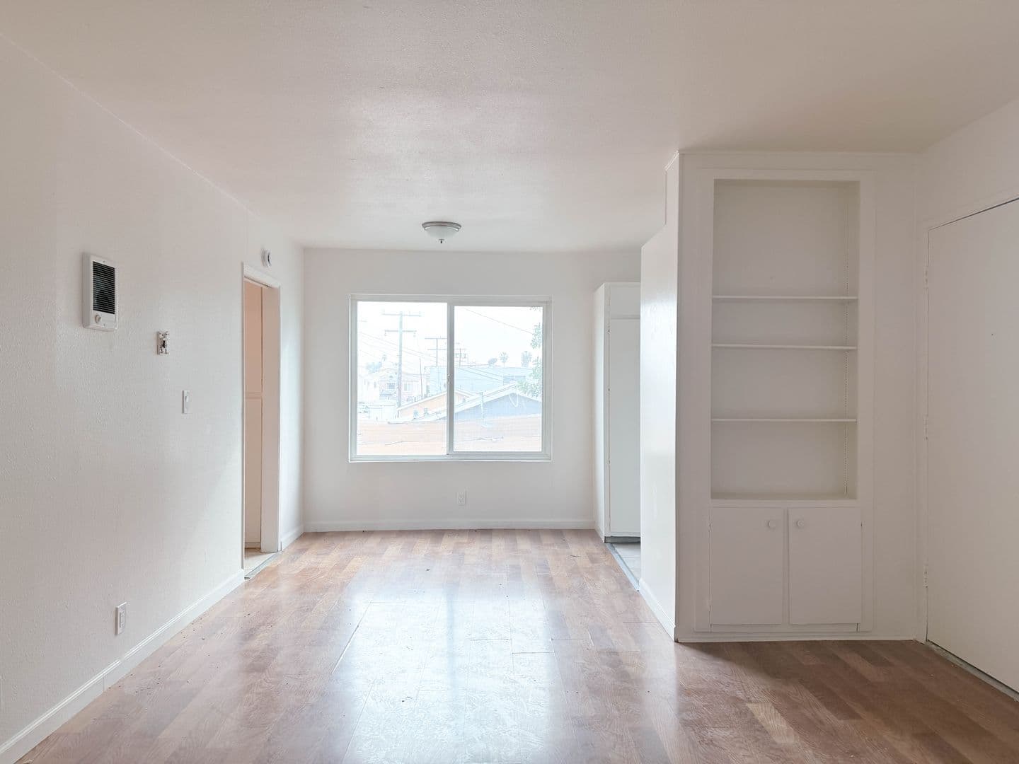 San Diego Apartment: 4087 46th Street