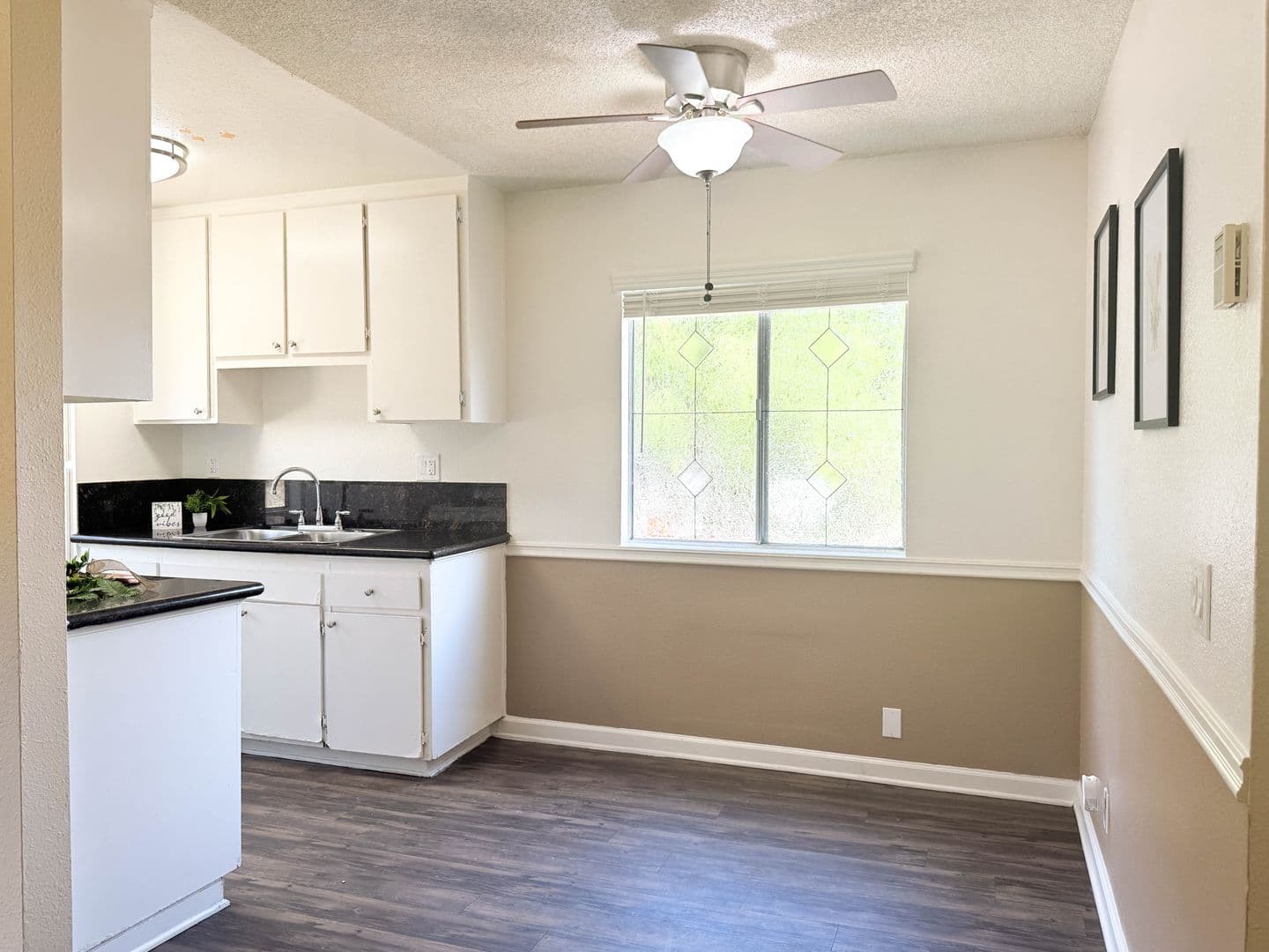 San Diego Apartment: 5460 - 5468 Imperial Ave