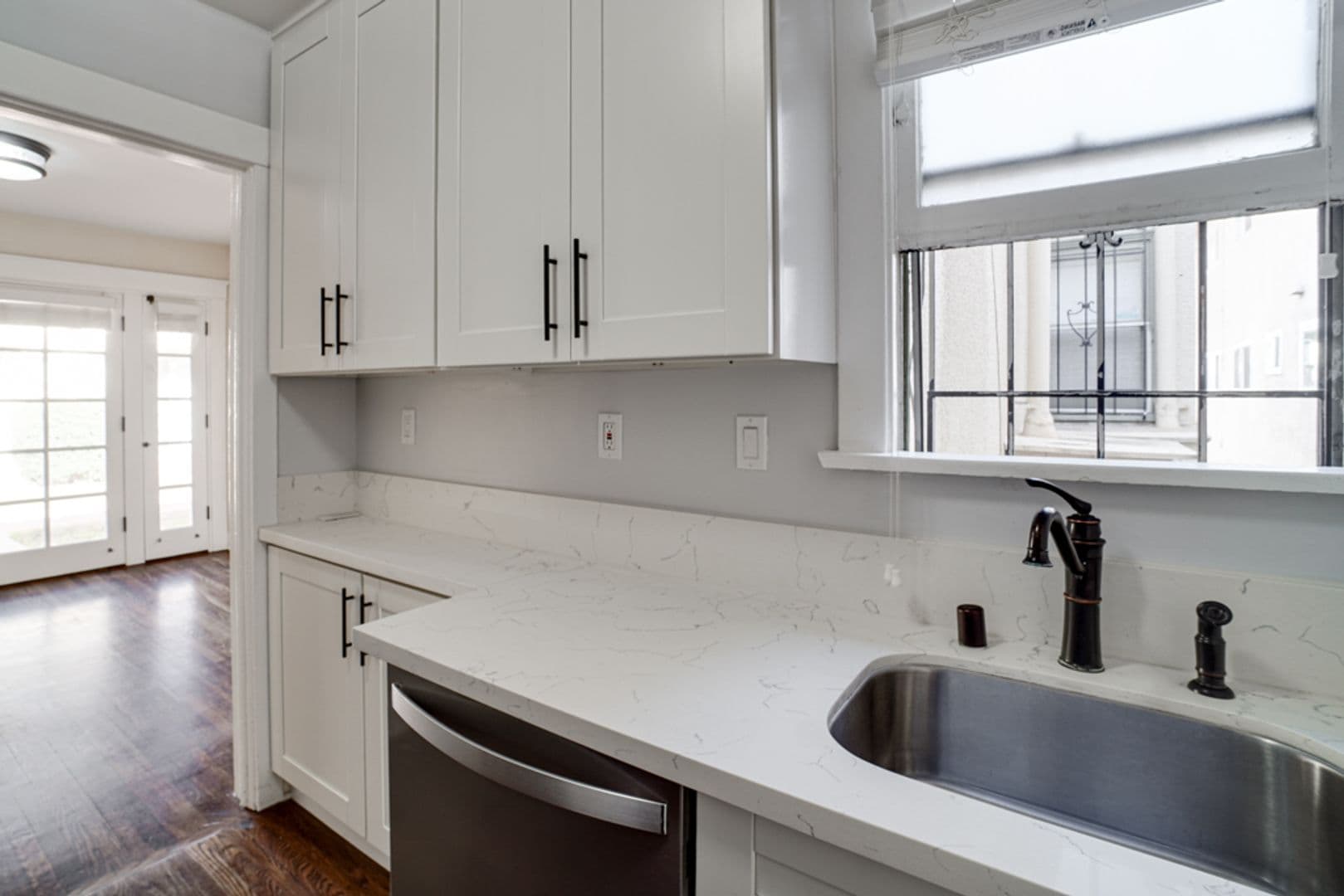 San Diego Apartment: 4260 Campus Ave