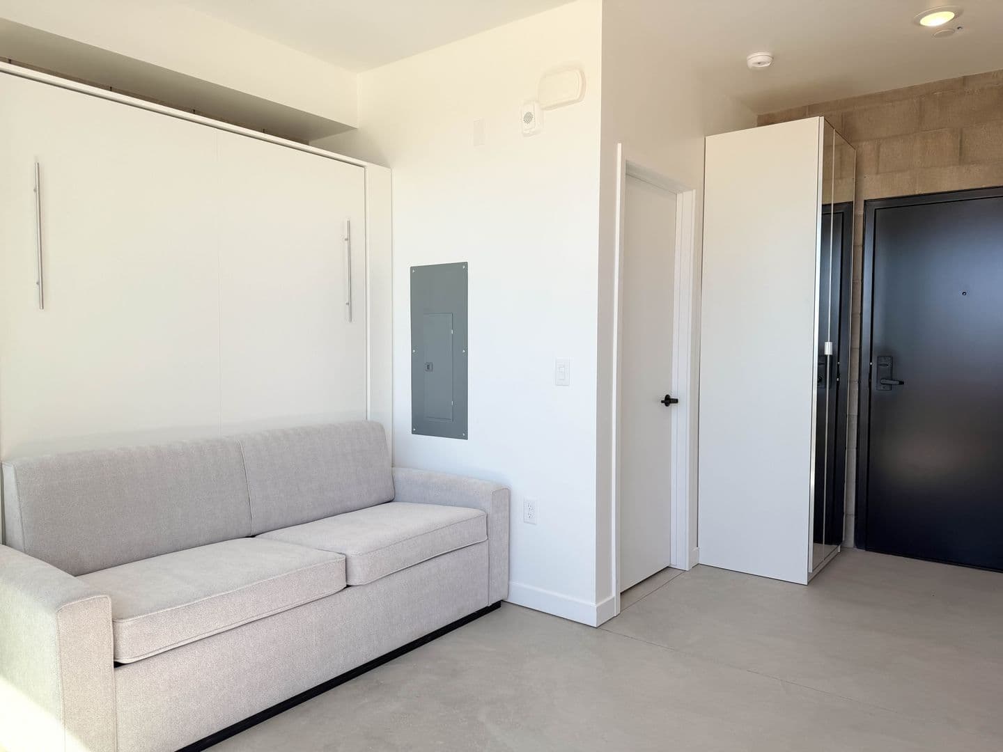 San Diego Apartment: 1520 Tyler Ave