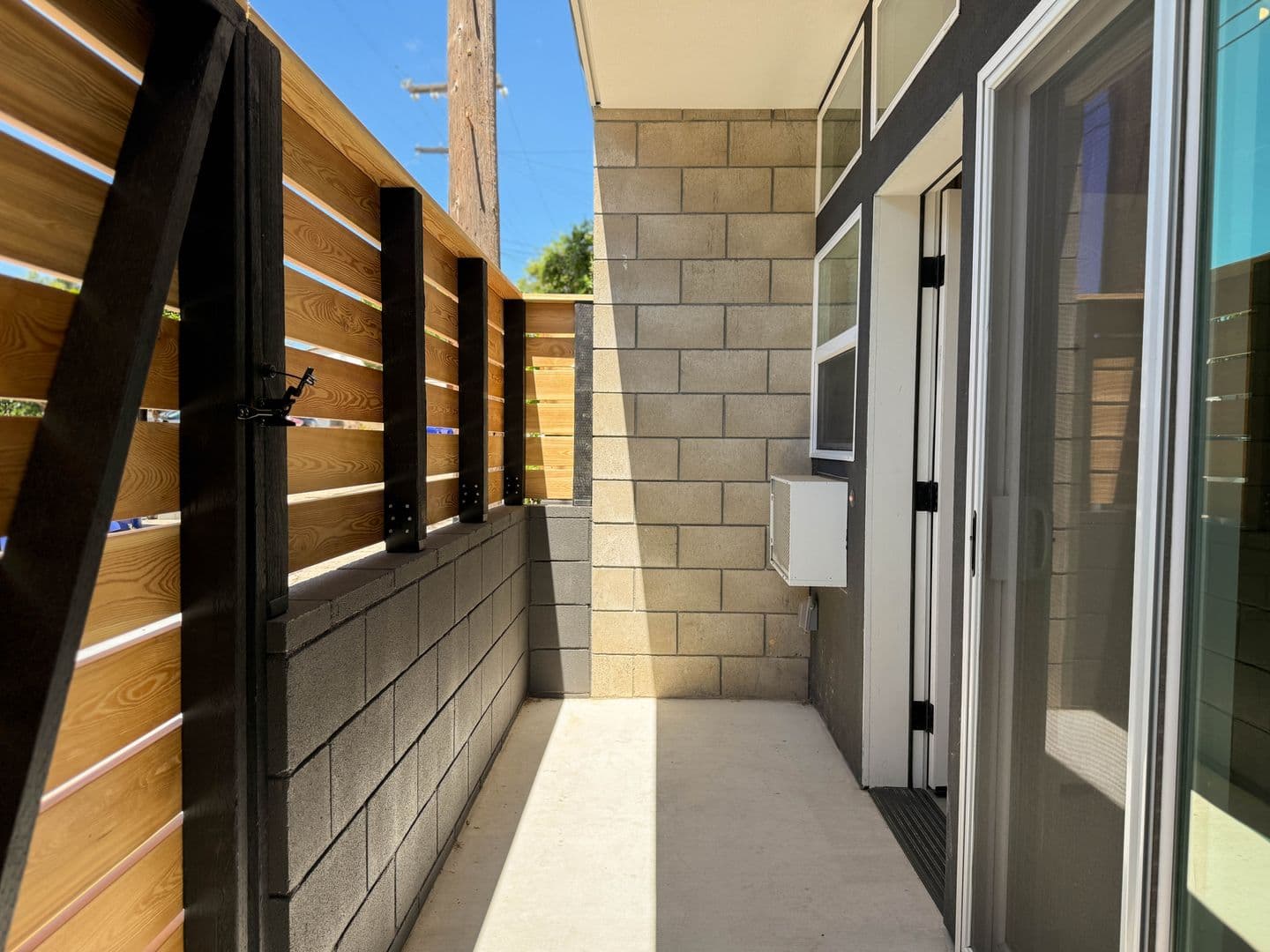 San Diego Apartment: 1520 Tyler Ave