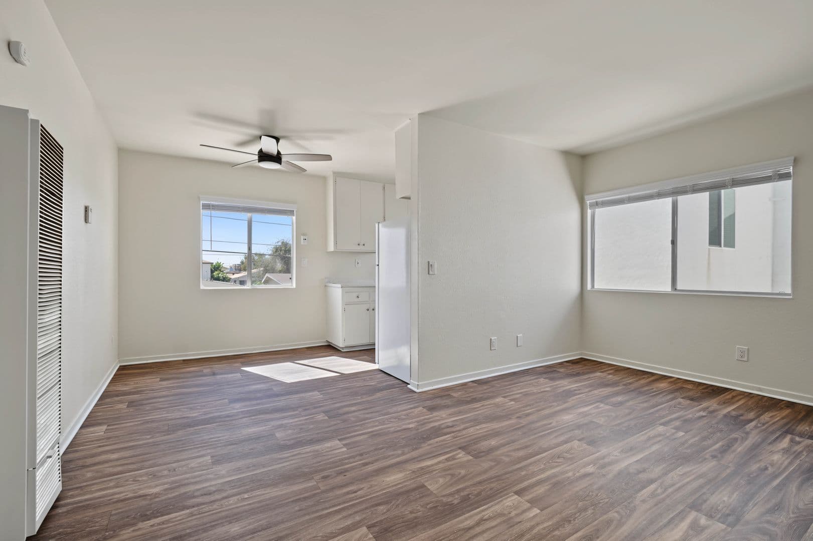 Imperial Beach Apartment: 277 Evergreen Avenue