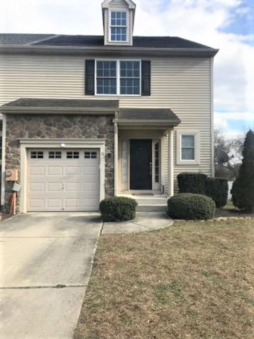 Sicklerville Townhome: 11 Camino Ct