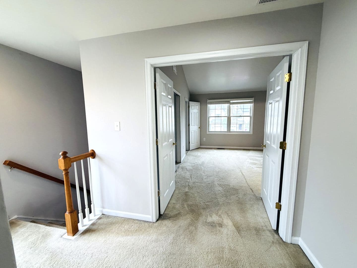 Sicklerville Townhome: 11 Camino Ct
