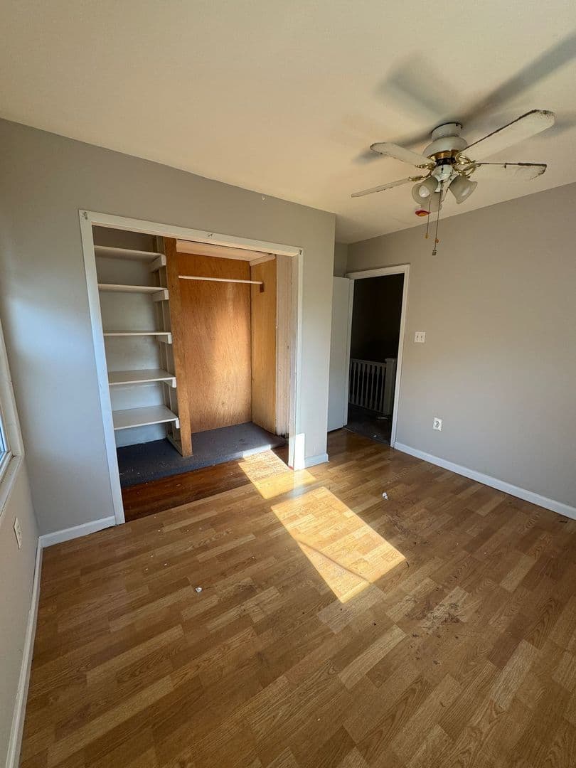 Brooklawn House: 242 New Jersey Rd