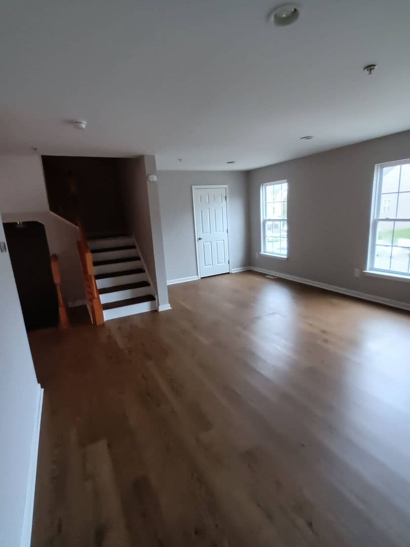 Clementon House: 2039 BROADACRES DR