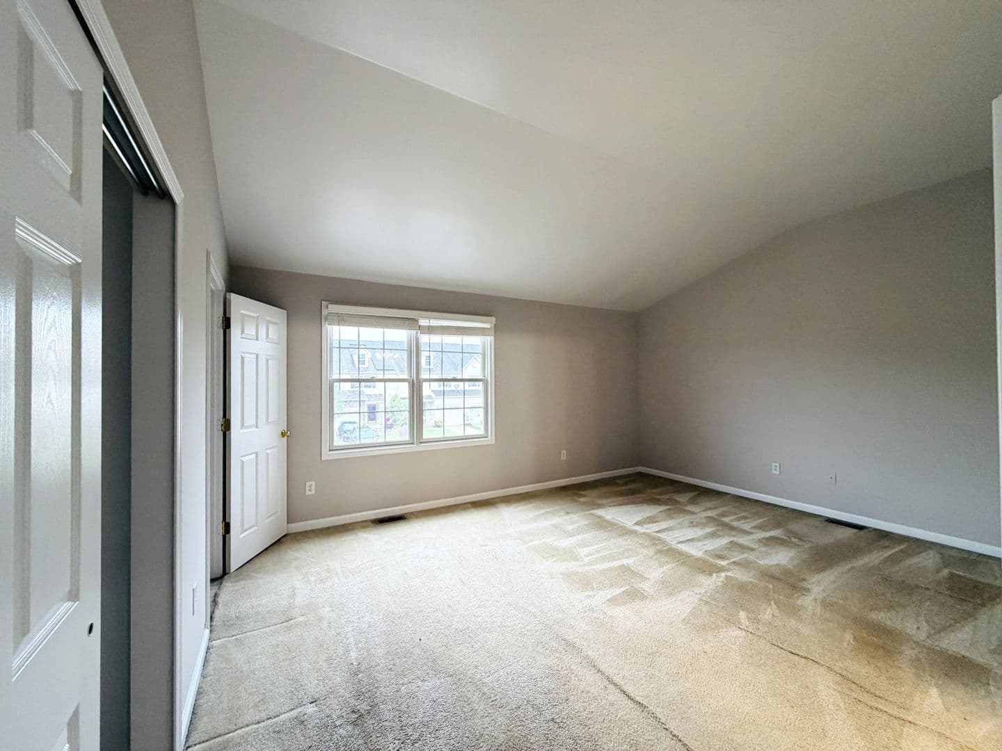 Sicklerville Townhome: 11 Camino Ct