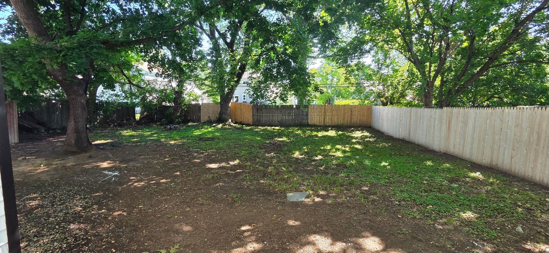 Levittown House: 1019 Green Ln