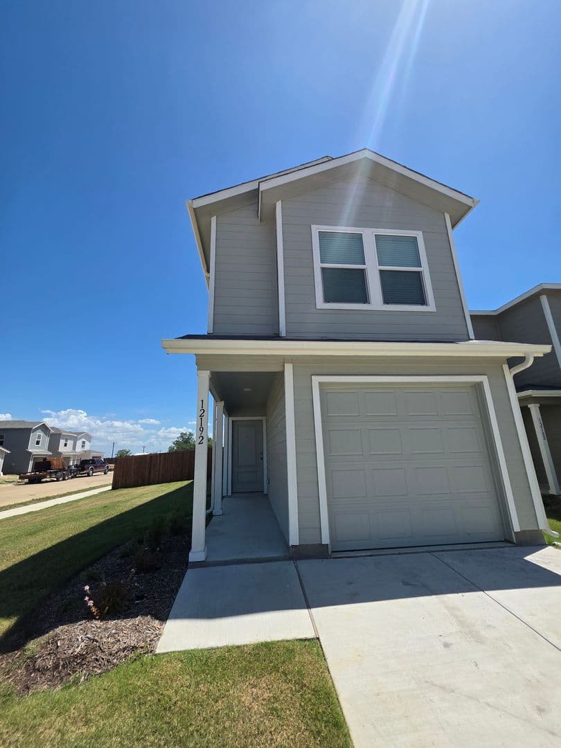 Providence Village House: 12192 Morgan Dr