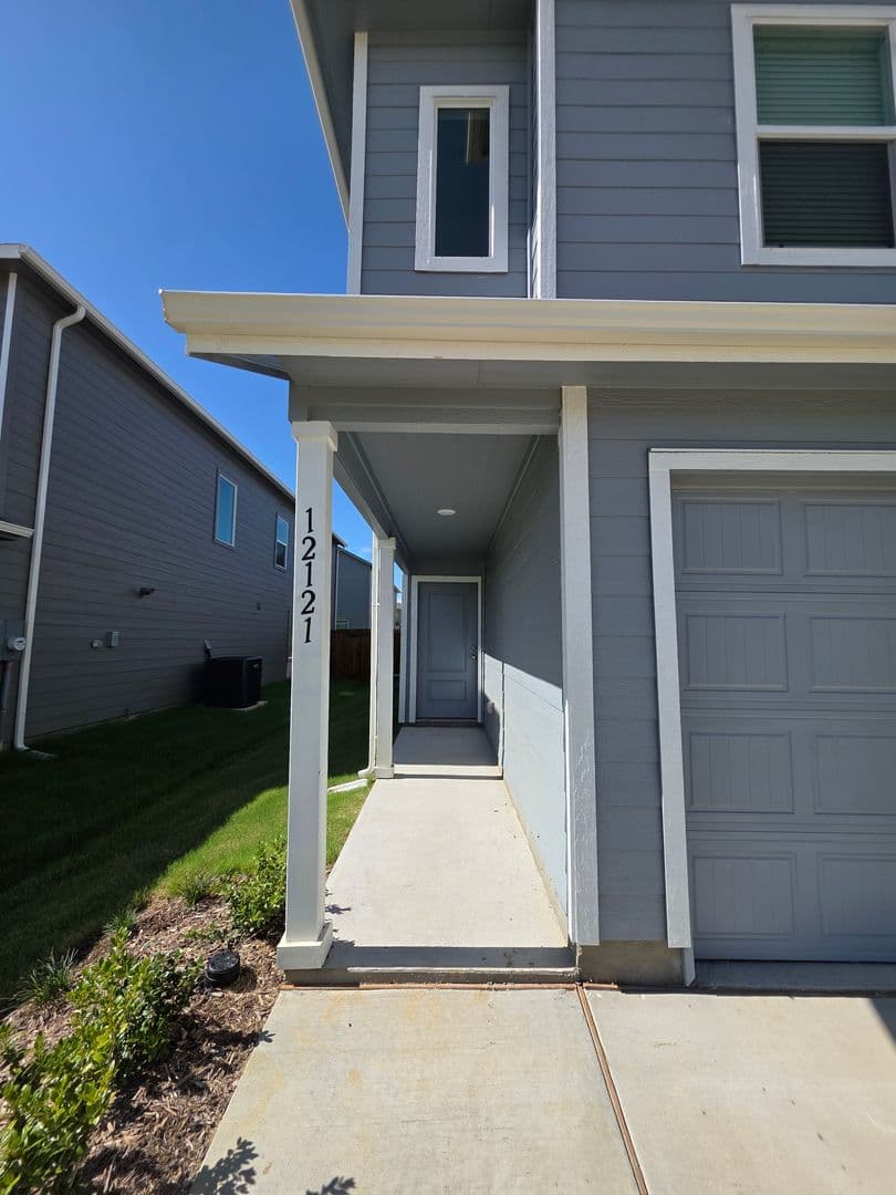 Providence Village House: 12121 Morgan Dr