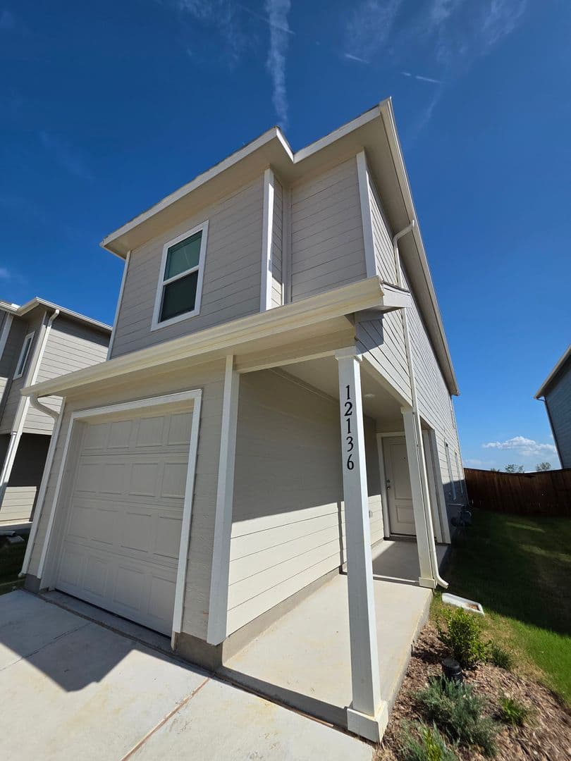 Providence Village House: 12136 Morgan Dr