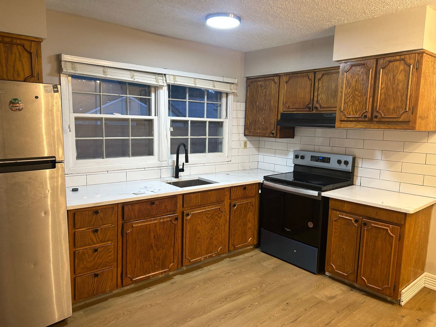Willingboro House: 77 Executive Ln