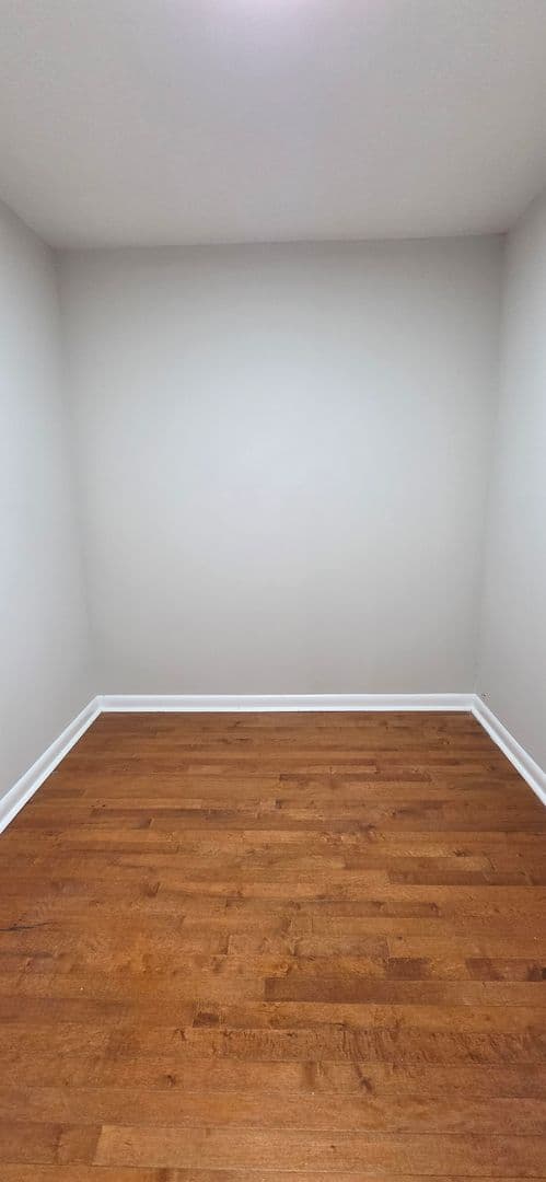 Williamstown House: 319 Jays Ave