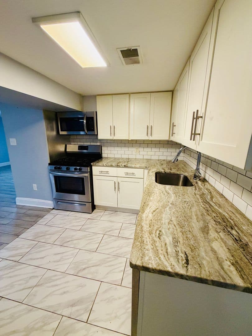 Hammonton Apartment: 501 Spring Rd Units A-C