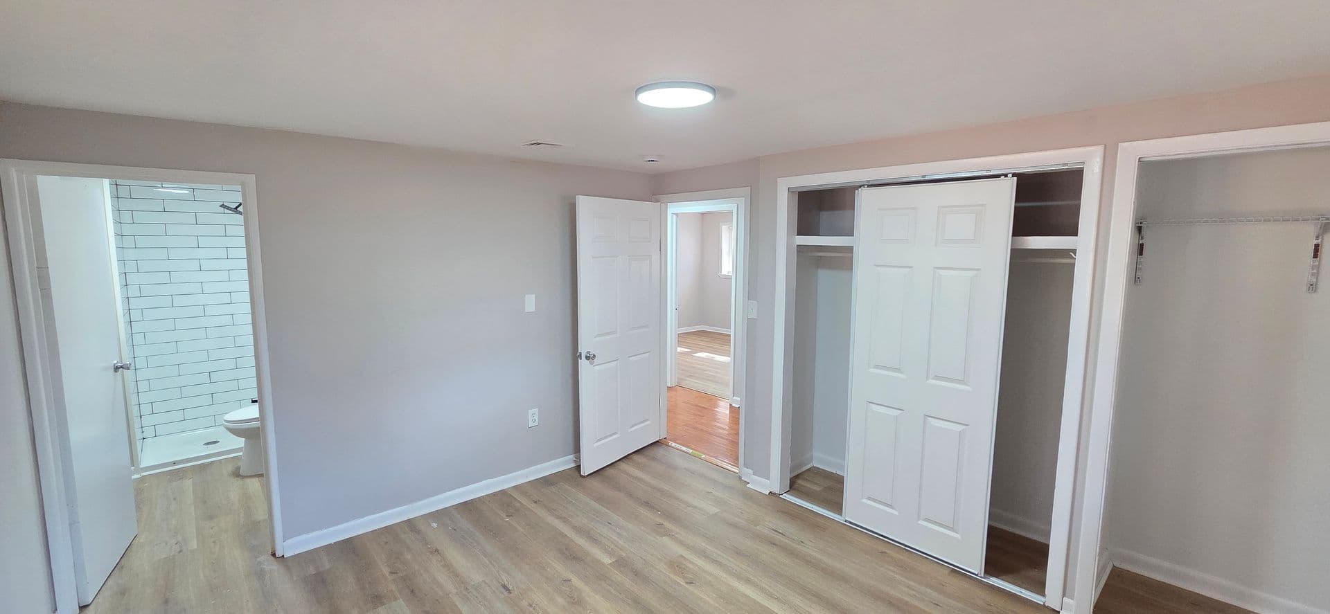 Williamstown House: 319 Jays Ave