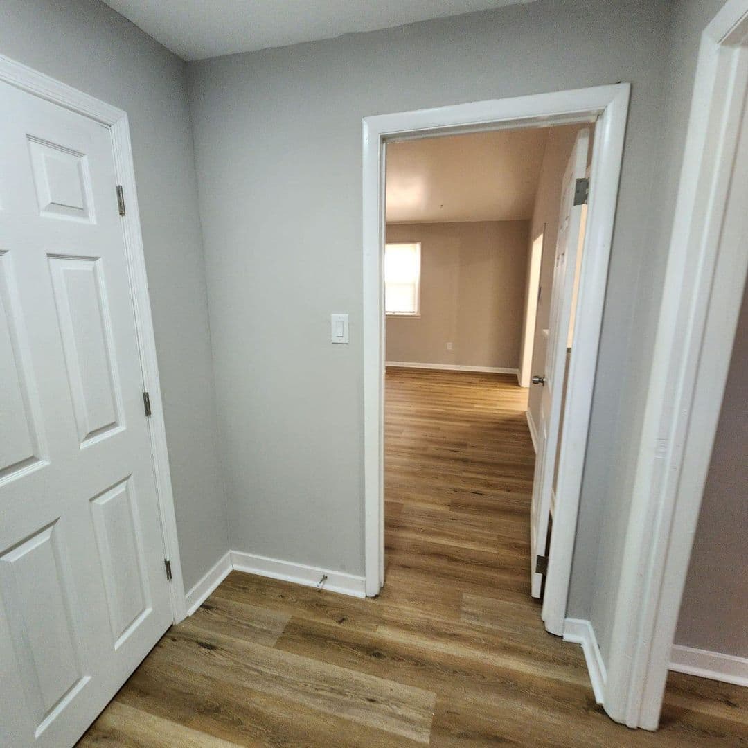 Stratford House: 13 Duke Ave