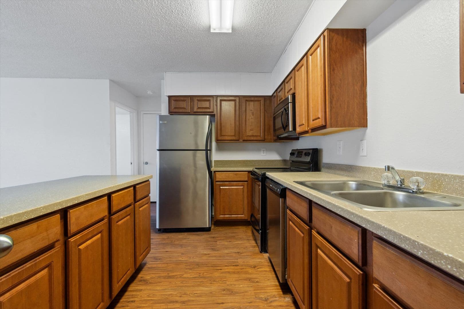 San Marcos Apartment: 205 Craddock - E-8