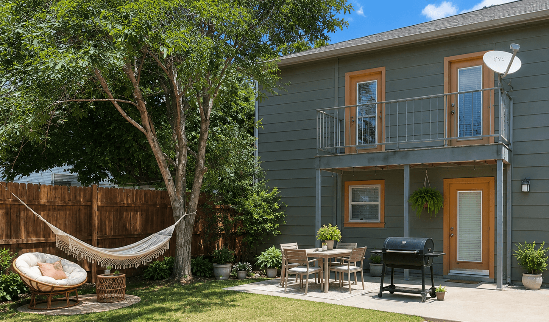 San Marcos Apartment: N. LBJ-1226