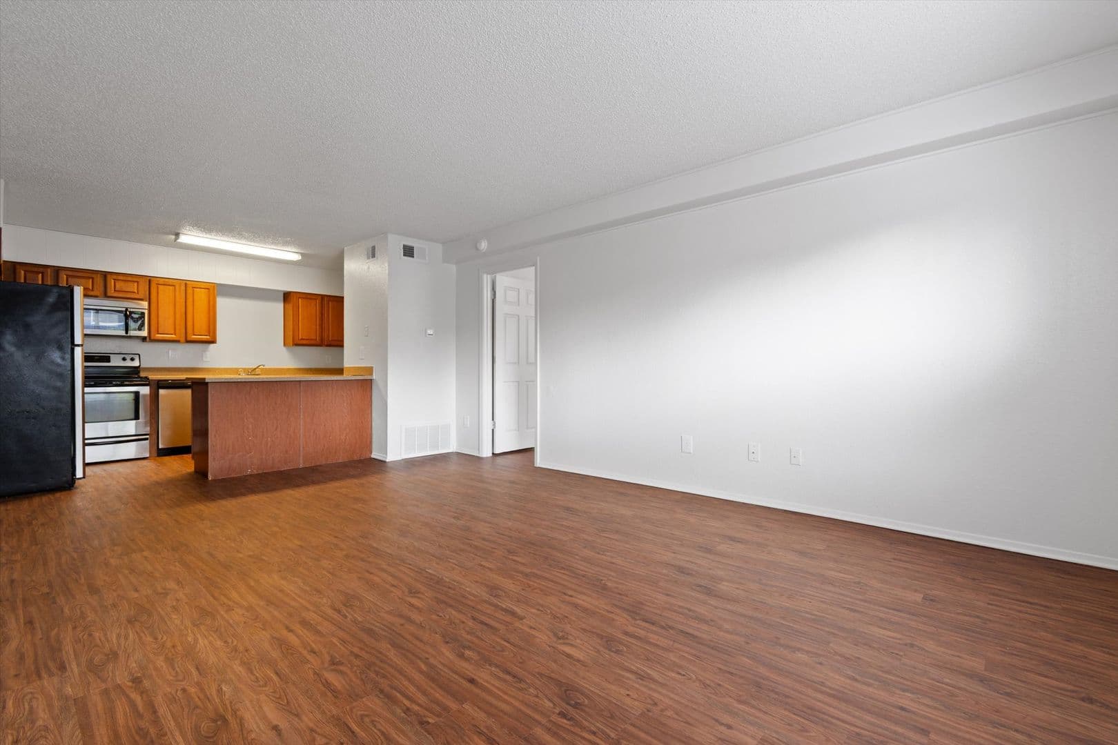 San Marcos Apartment: 205 Craddock - E-8