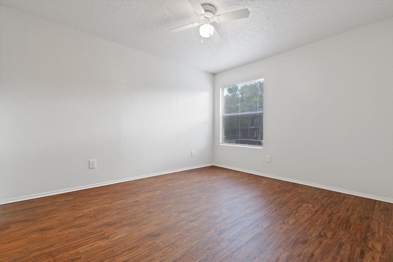 San Marcos Apartment: 205 Craddock - E-8