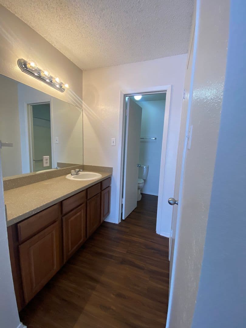 San Marcos Apartment: 205 Craddock - E-3
