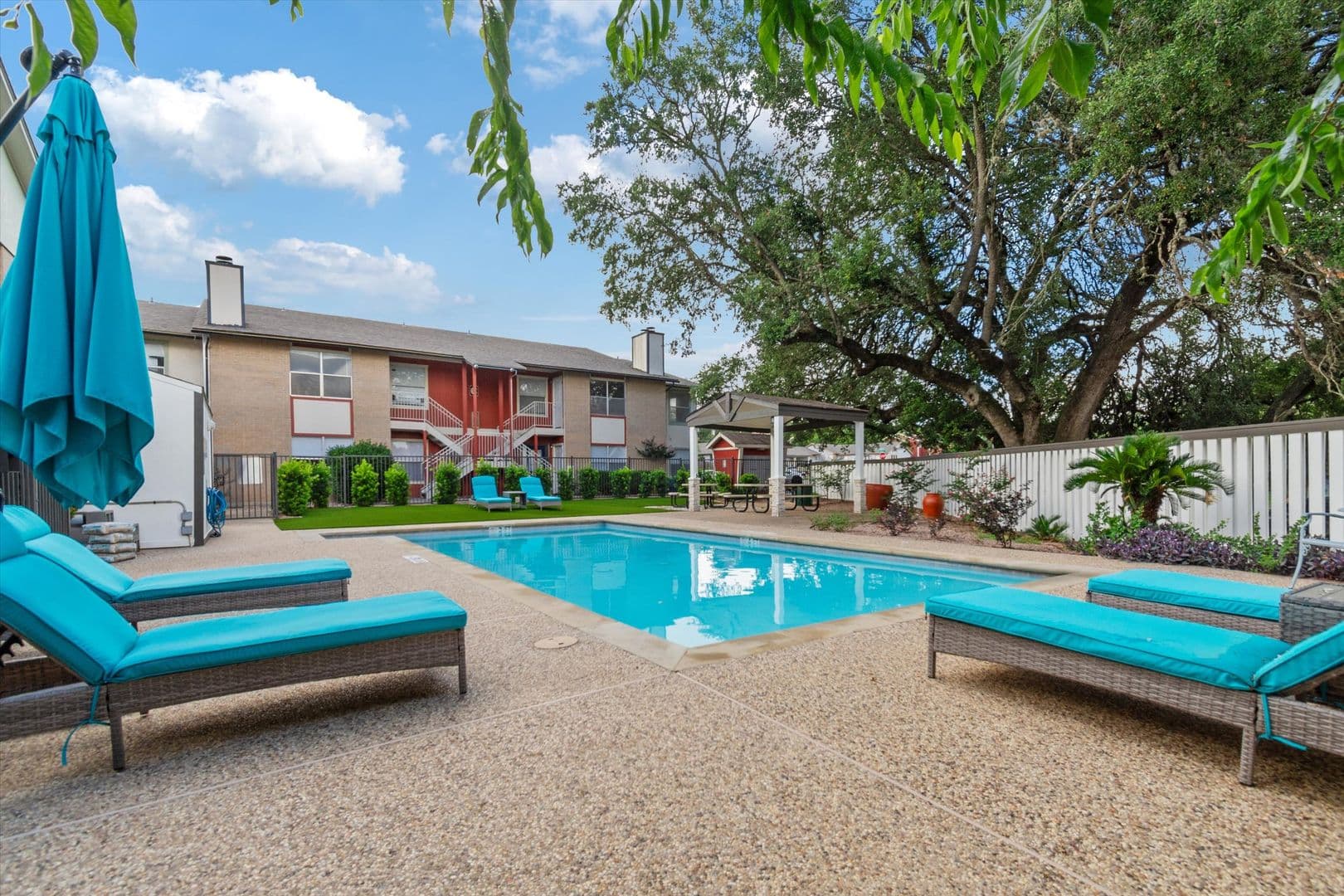 San Marcos Apartment: 205 Craddock - E-8
