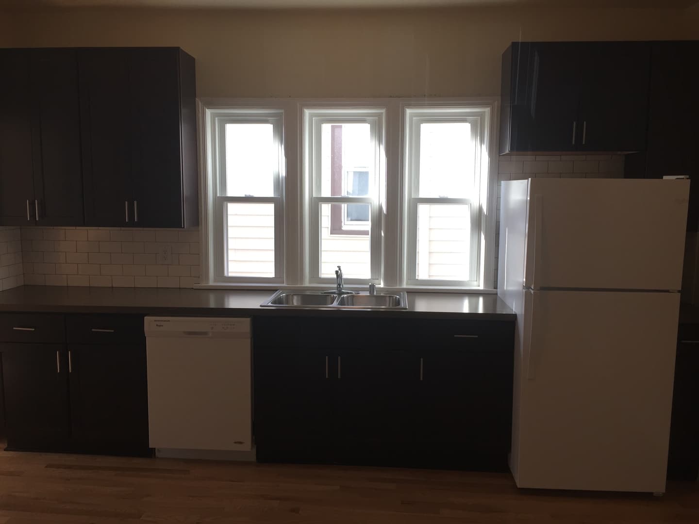 Milwaukee Apartment: 2564 N Humboldt Blvd