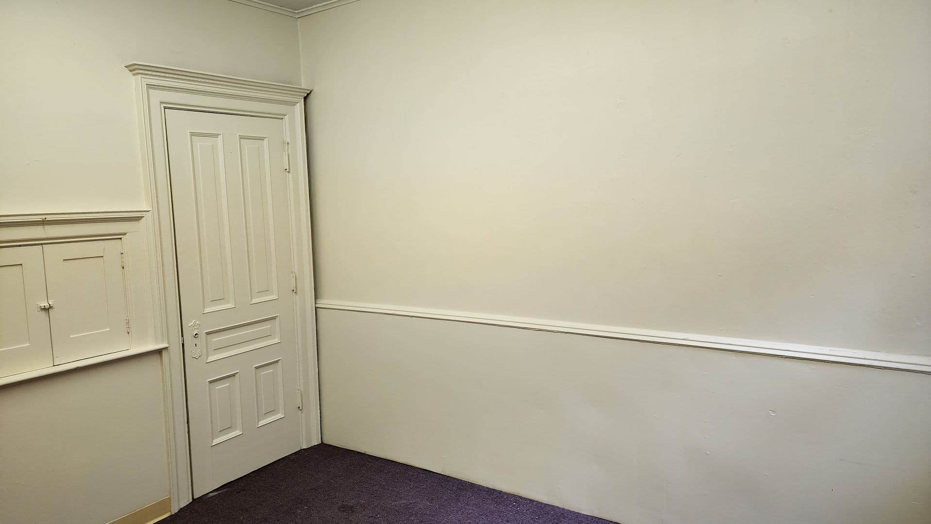 Bradford Apartment: 26 Pine Street