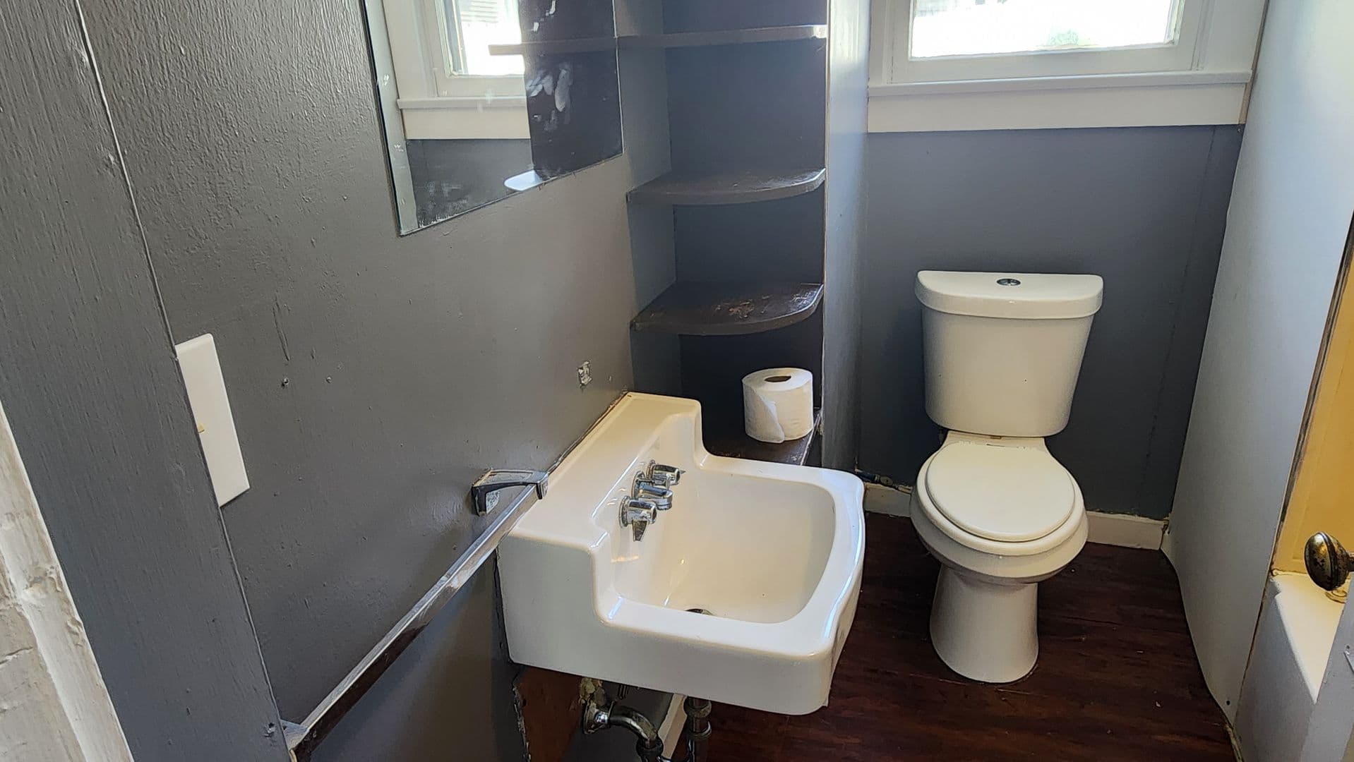 Olean Apartment: 119 - 119 1/2 South 8th Street