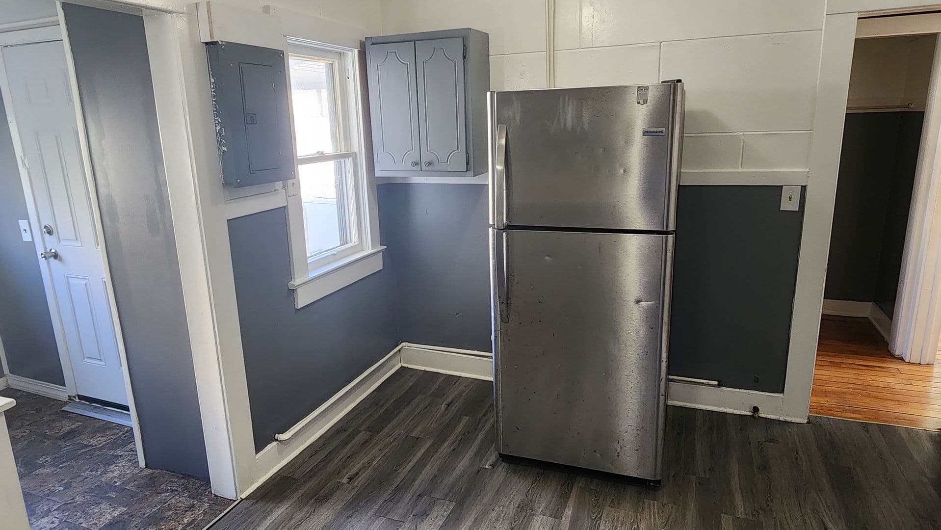 Olean Apartment: 119 - 119 1/2 South 8th Street