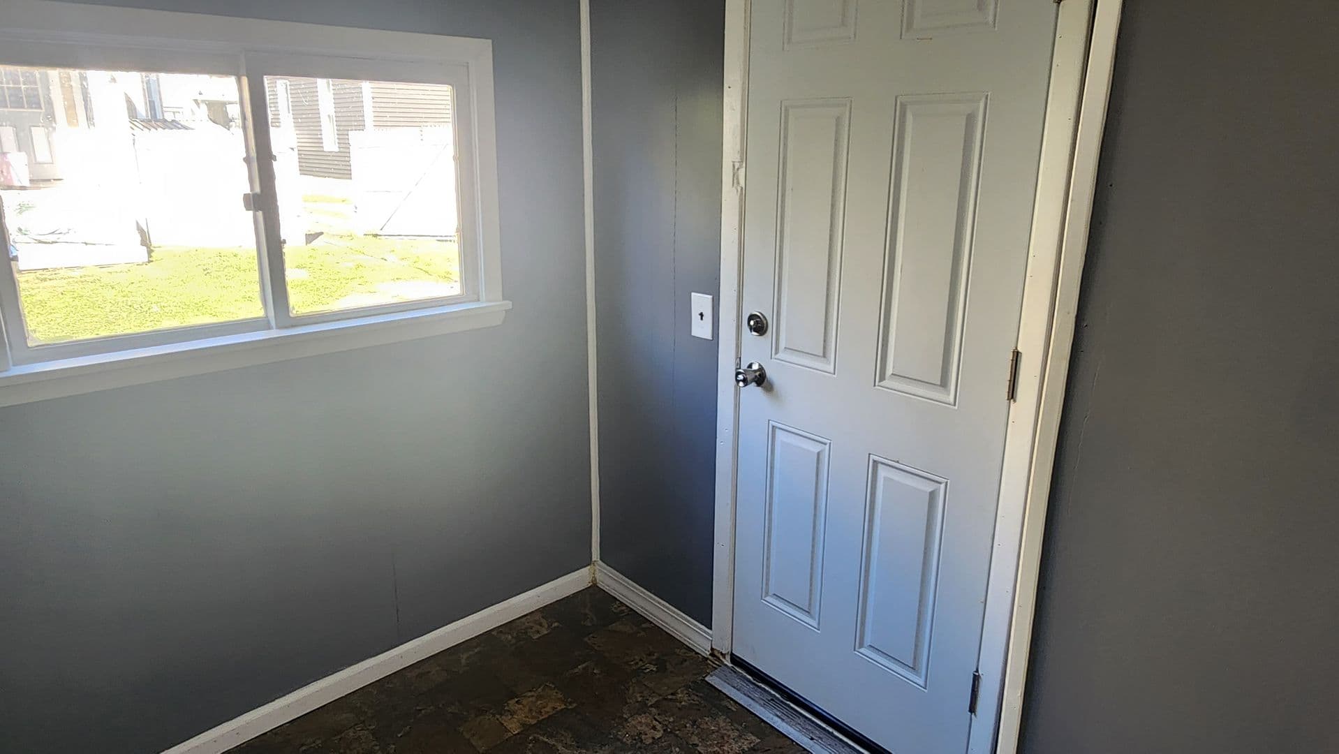 Olean Apartment: 119 - 119 1/2 South 8th Street