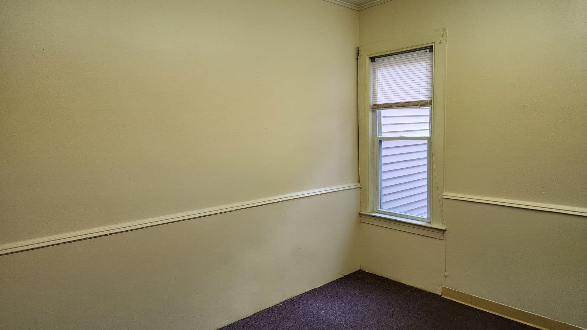 Bradford Apartment: 26 Pine Street