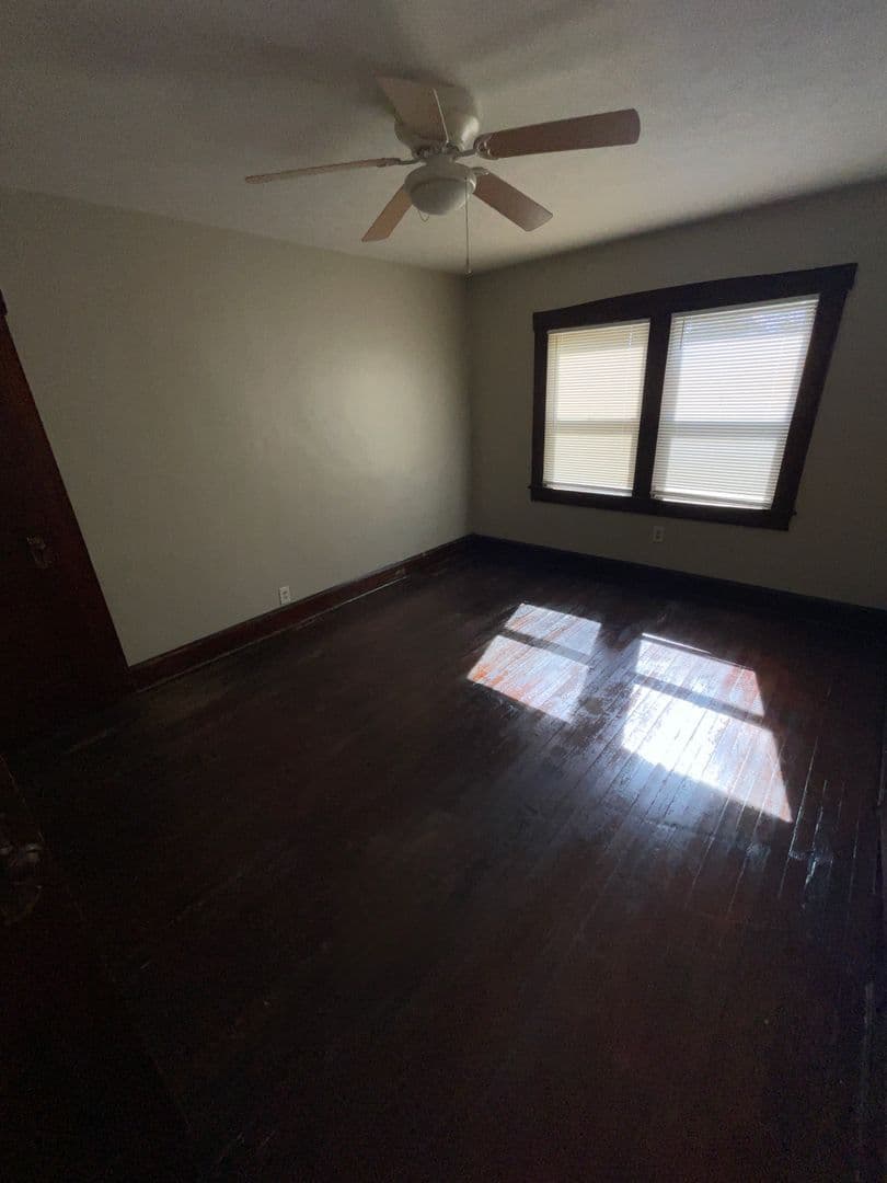 Indianapolis House: 609 West 32nd Street