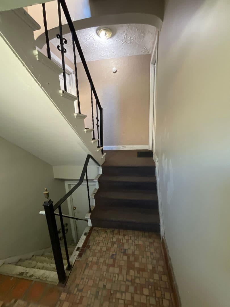 Indianapolis Apartment: 3510 N. Pennsylvania
