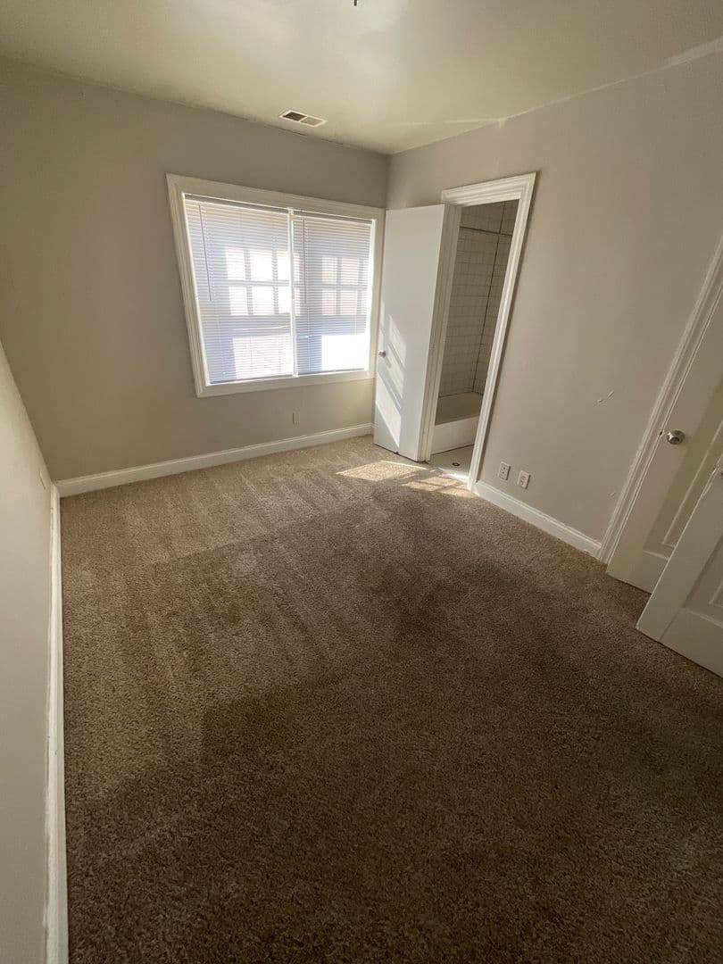 Indianapolis Apartment: 3510 N. Pennsylvania
