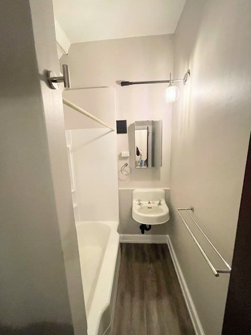 Tyrone Apartment: 1051-1055 Pennsylvania Ave
