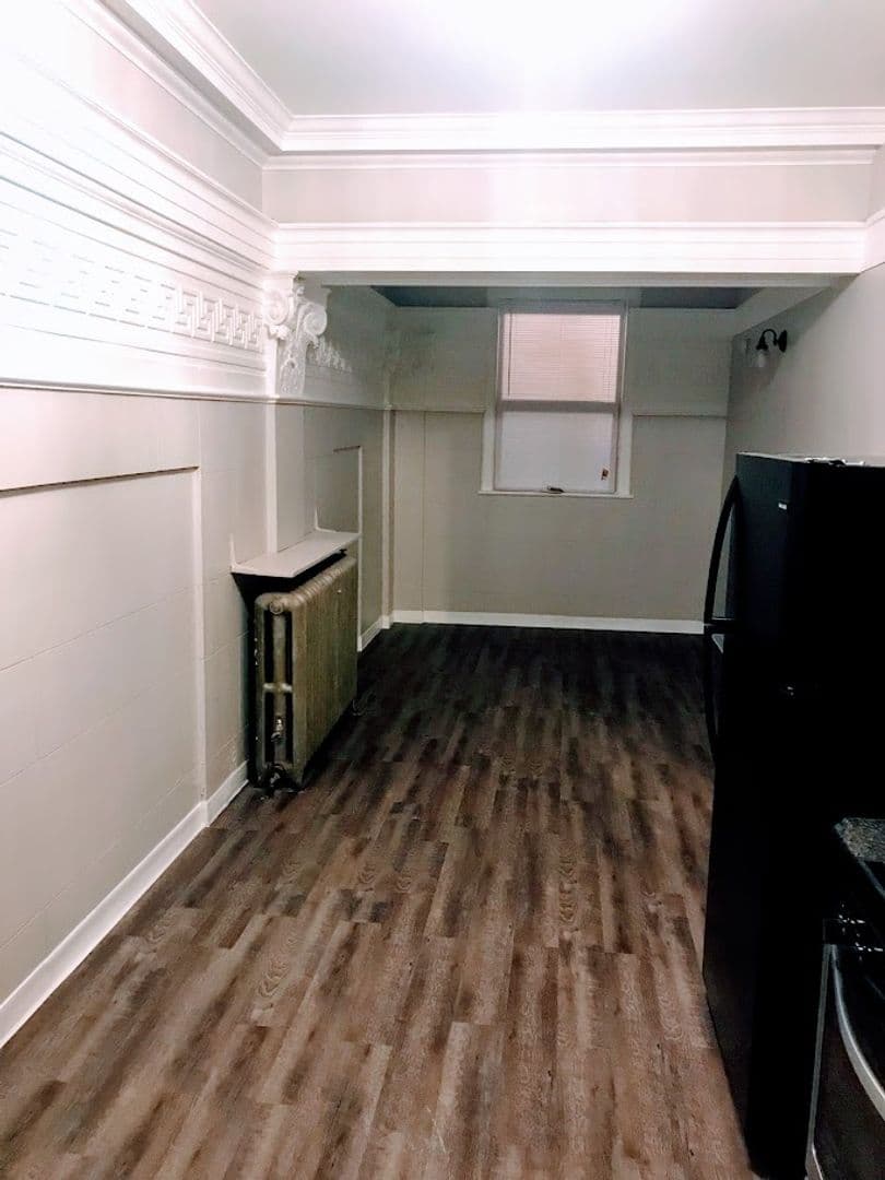 Tyrone Apartment: 1051-1055 Pennsylvania Ave