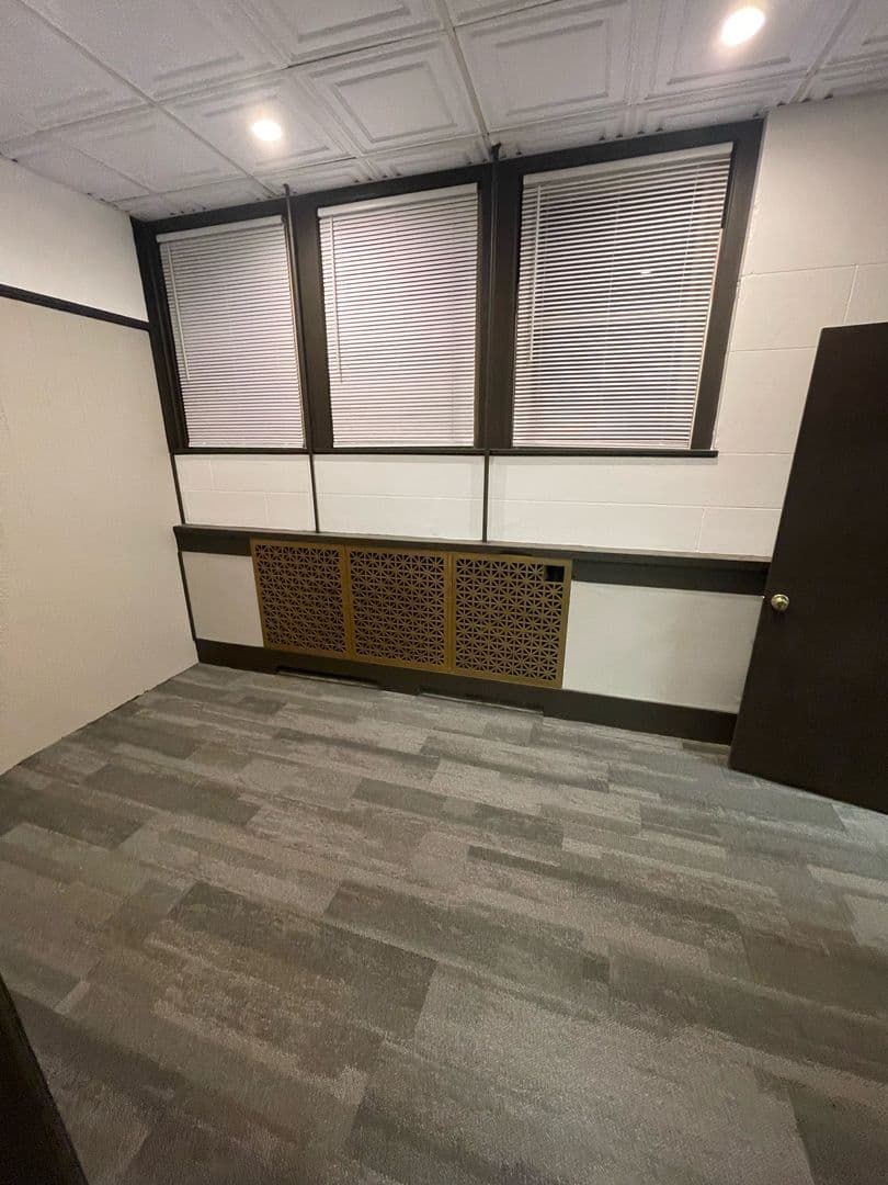 Tyrone Apartment: 1051-1055 Pennsylvania Ave