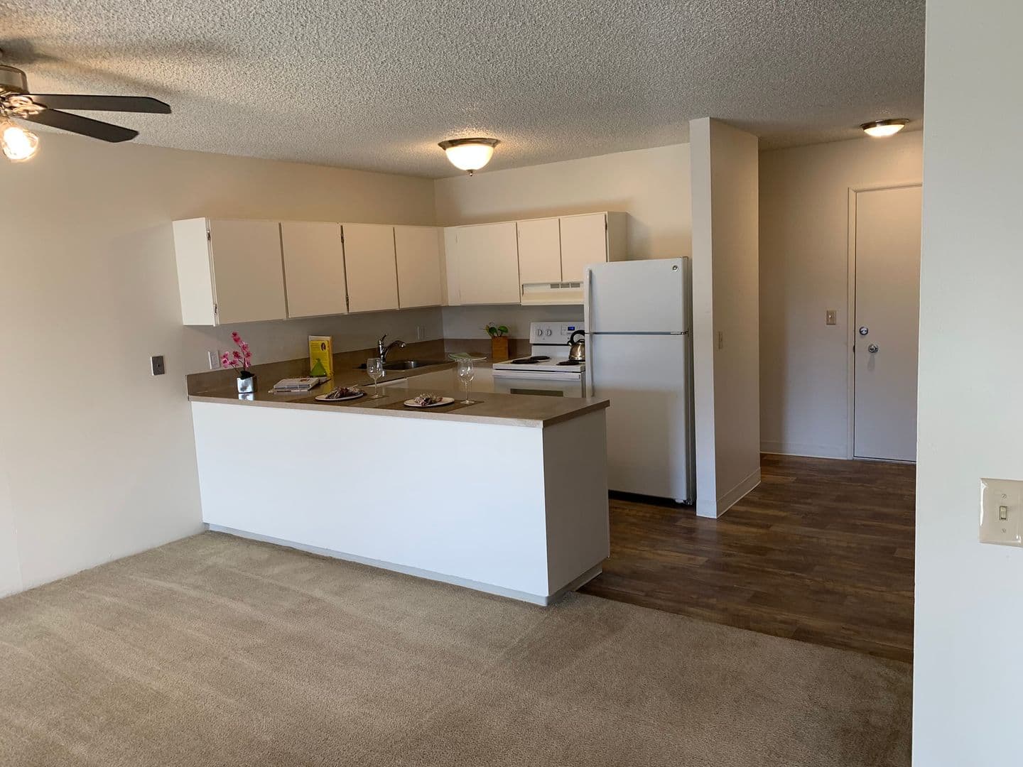 Portland Apartment: 6640 SW Capitol Highway