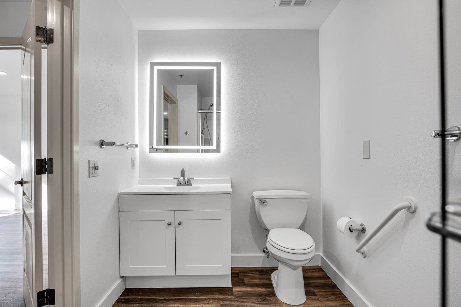 Troutdale Apartment: 1323 SW Cherry Park Road
