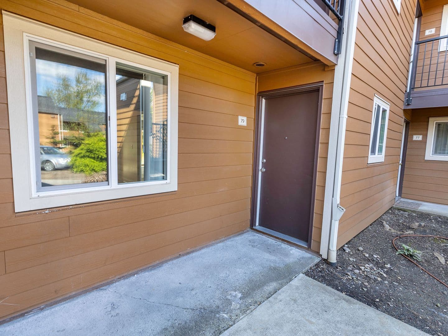 Portland Apartment: 1801 NE 162nd Ave