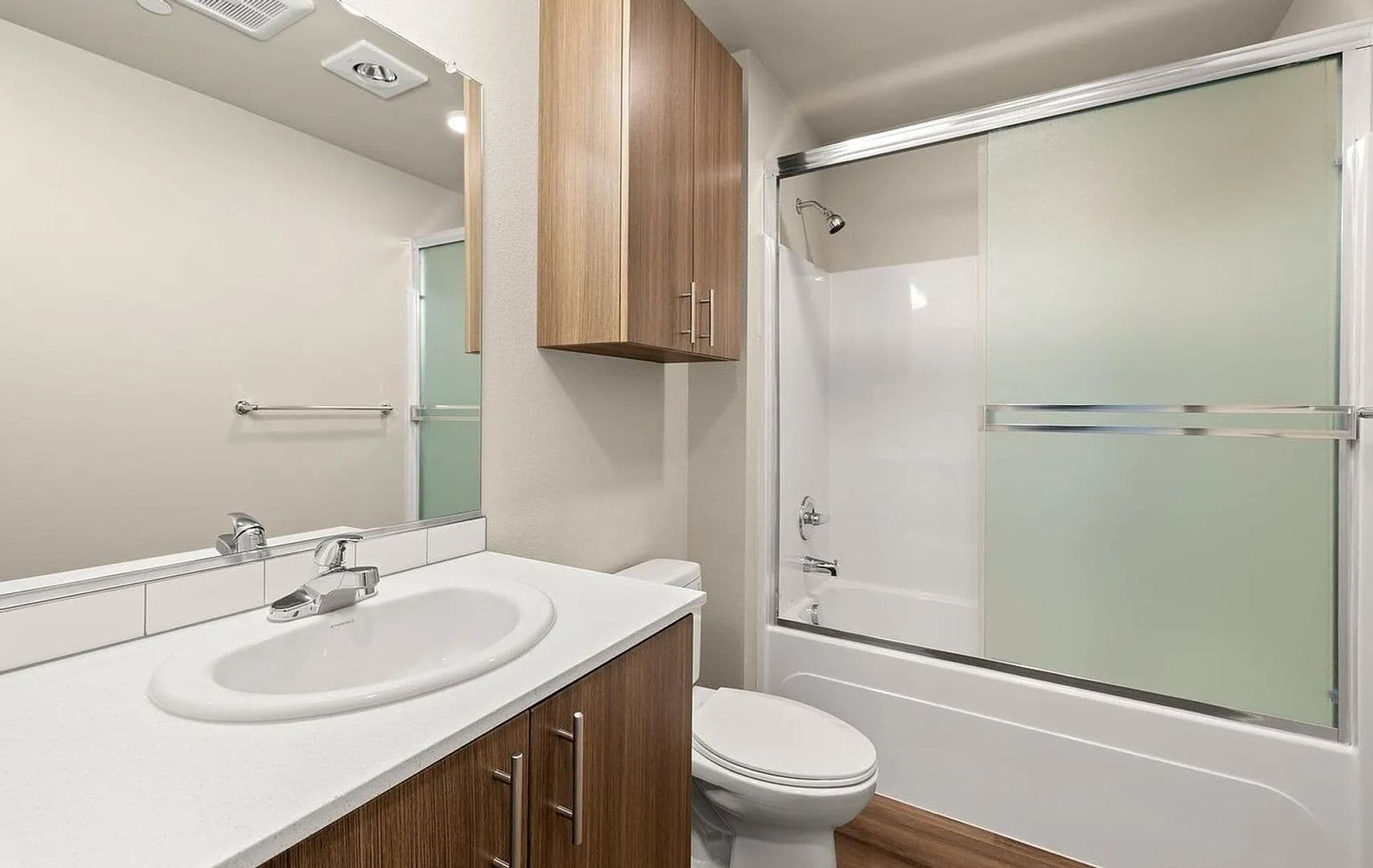 Portland Apartment: 4064 N Mississippi Ave.
