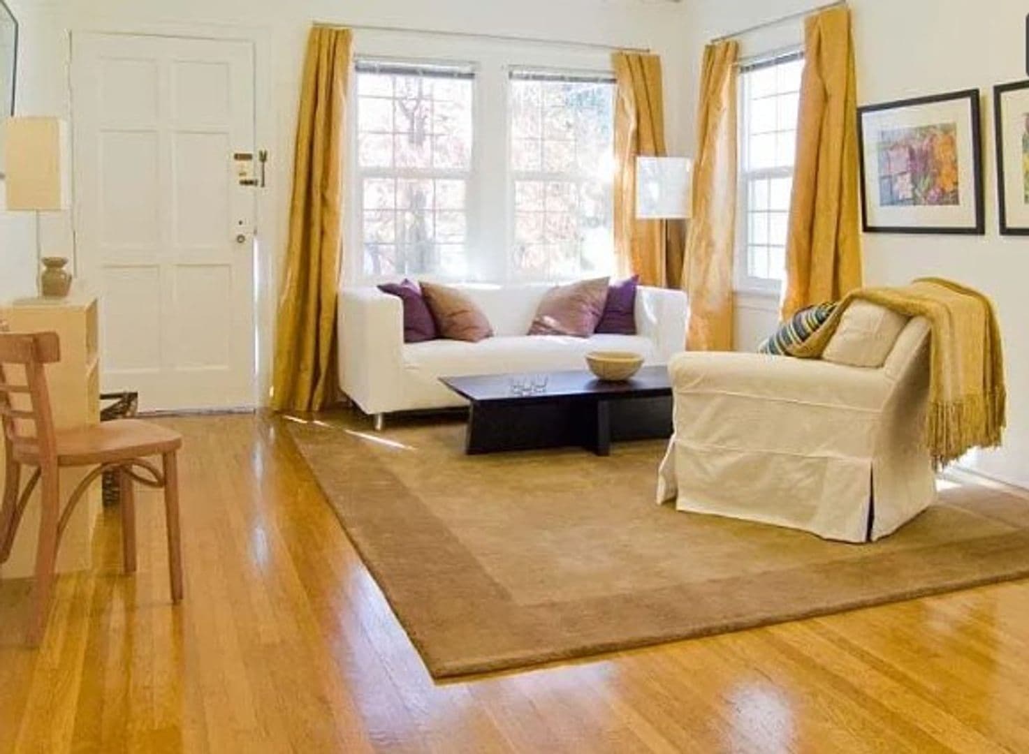 Portland Apartment: 2445 NW Quimby Street