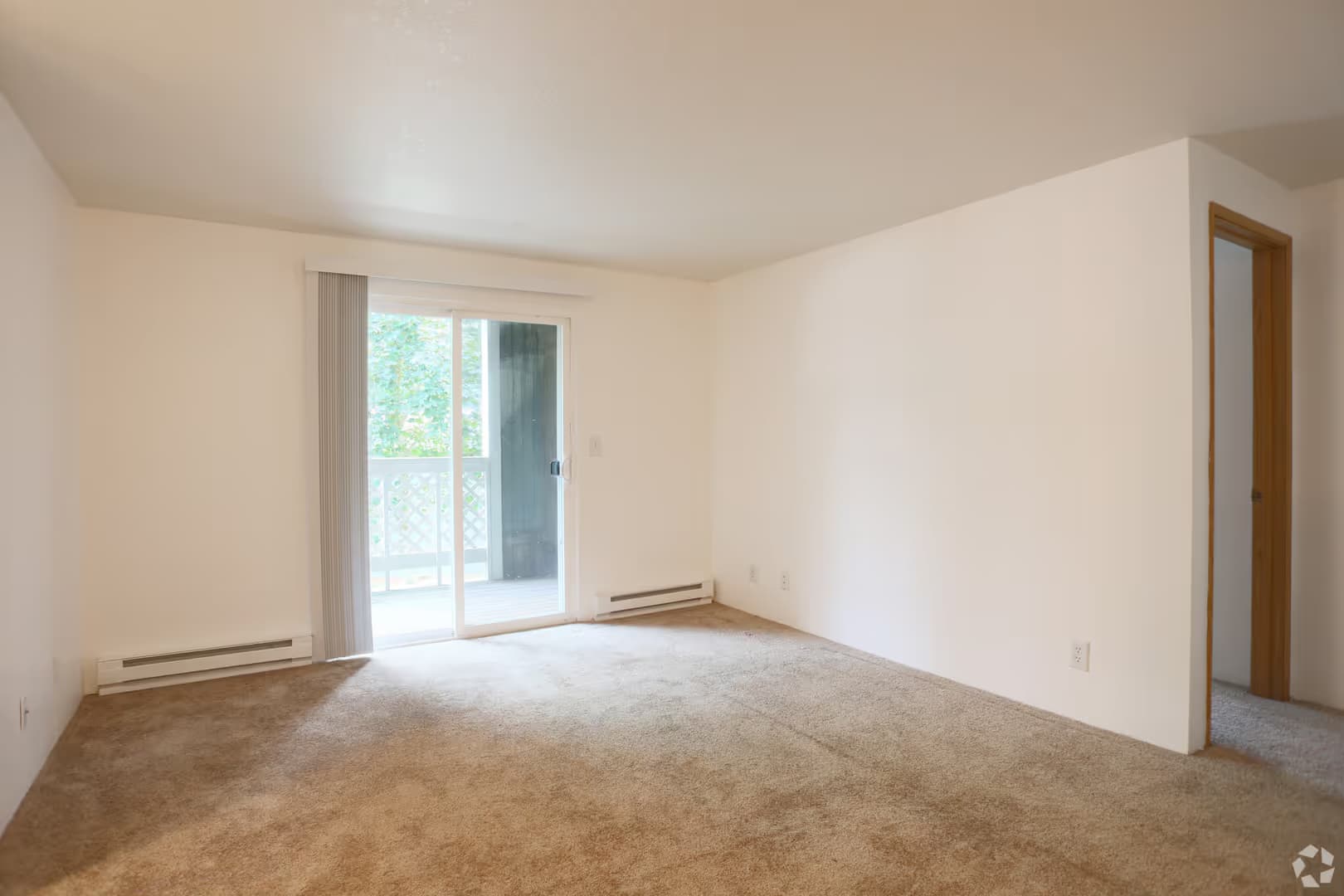 Gresham Apartment: 24050 SE Stark St
