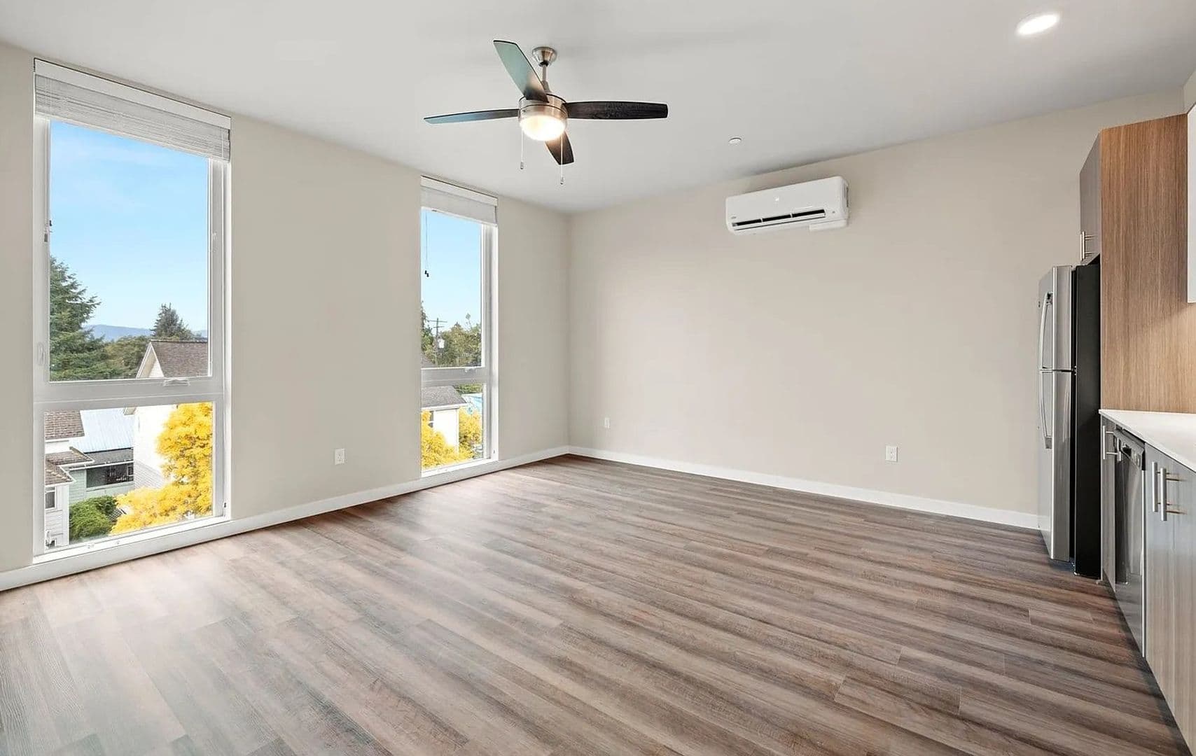 Portland Apartment: 4064 N Mississippi Ave.