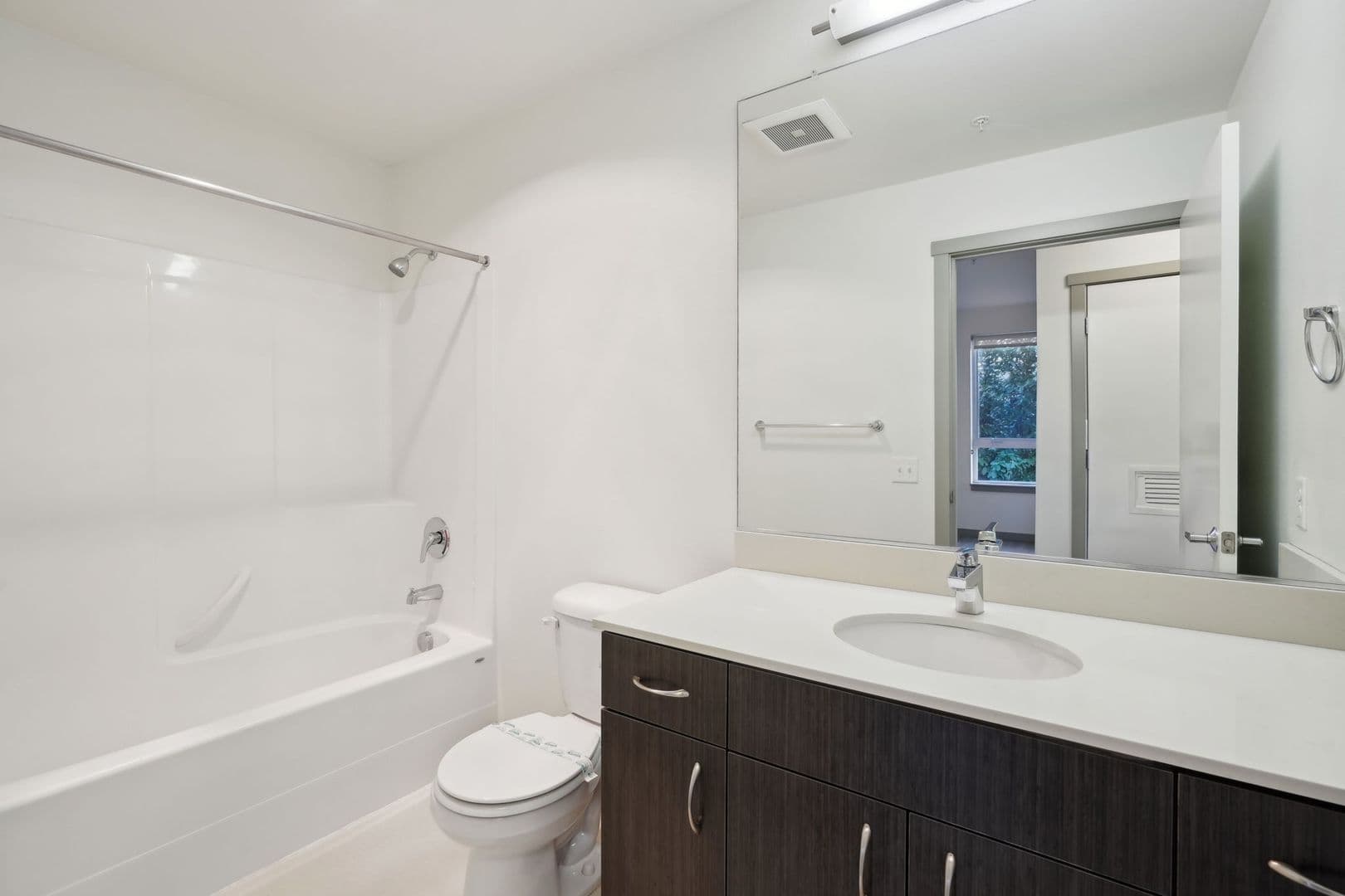Portland Apartment: 3011 NE Killingsworth