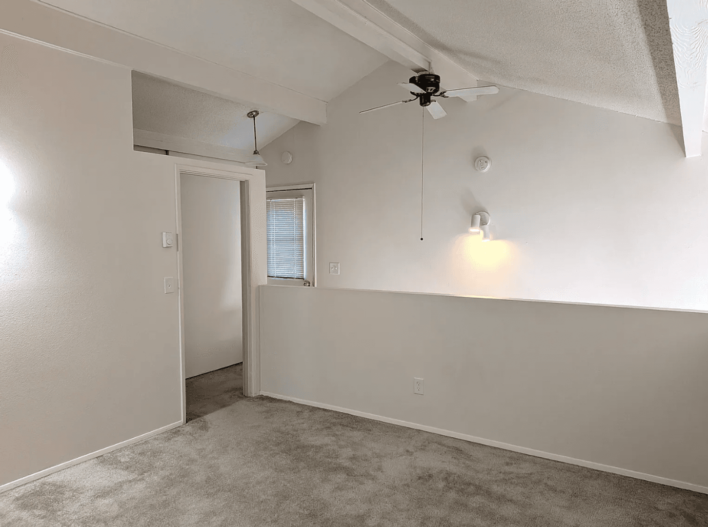 Portland Apartment: 6930-7137 SW Vermont Court