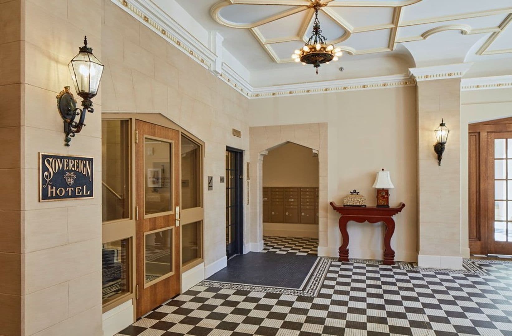 Portland Apartment: 1207 SW Broadway
